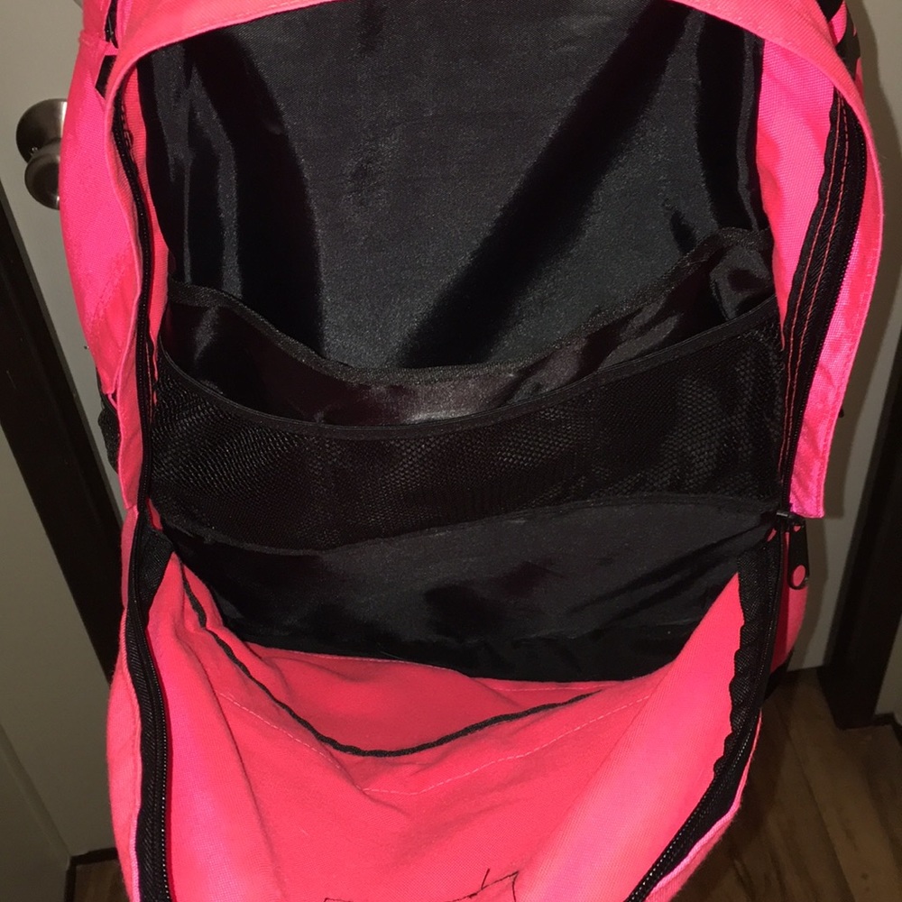 Pink backpack - Picture 4 of 5